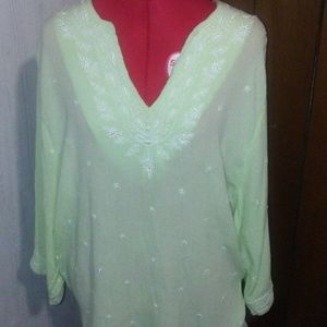 CD Daniels Light Green 2X Plus Blouse Embroidered